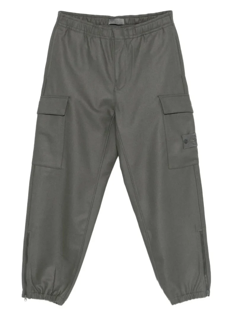 Pantaloni Stone Island Logo-Badge Cargo gri