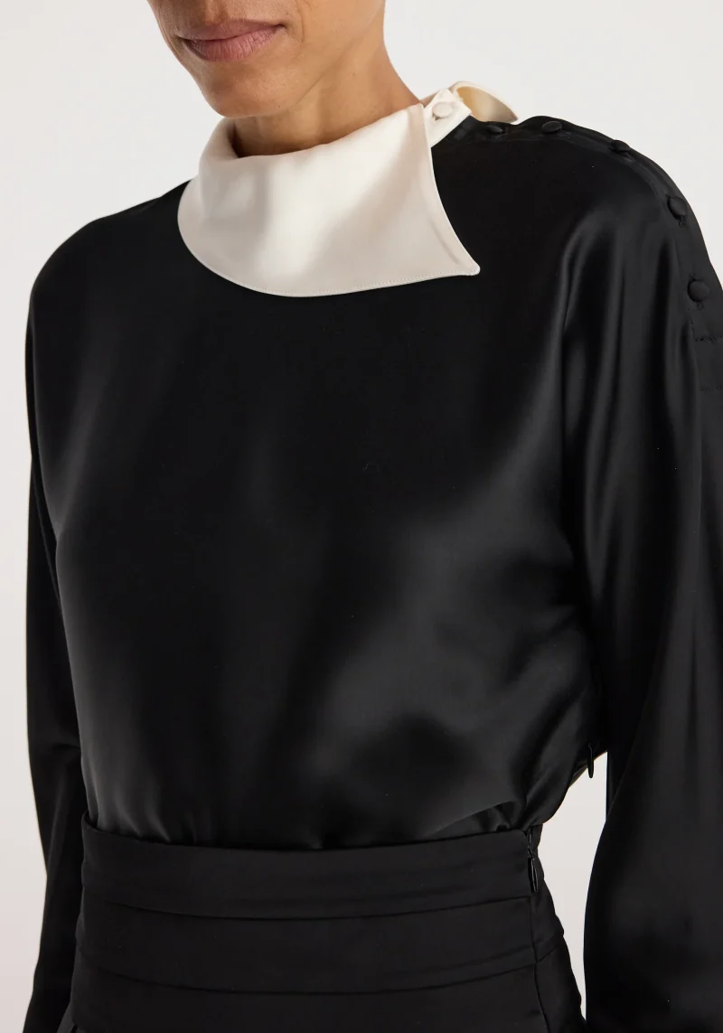 Top Rohe Button-Shoulder Satin negru - imagine 6